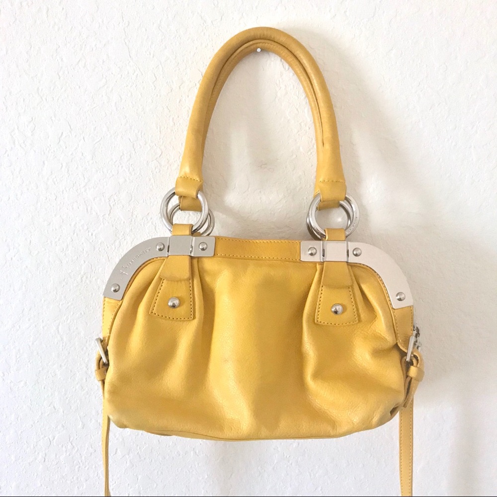 B Makowsky yellow leather crossbody handbag
